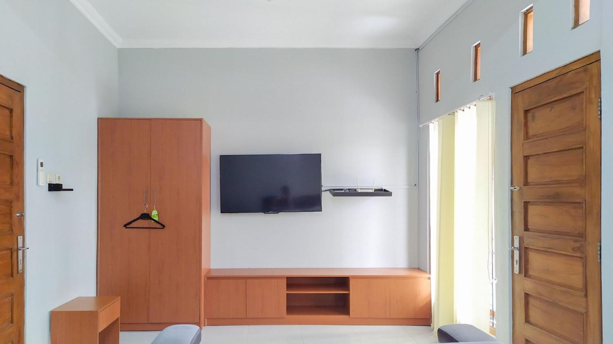 Omah Leren Mitra Reddoorz Near Gembiraloka Zoo Yogyakarta Hotel Luaran gambar