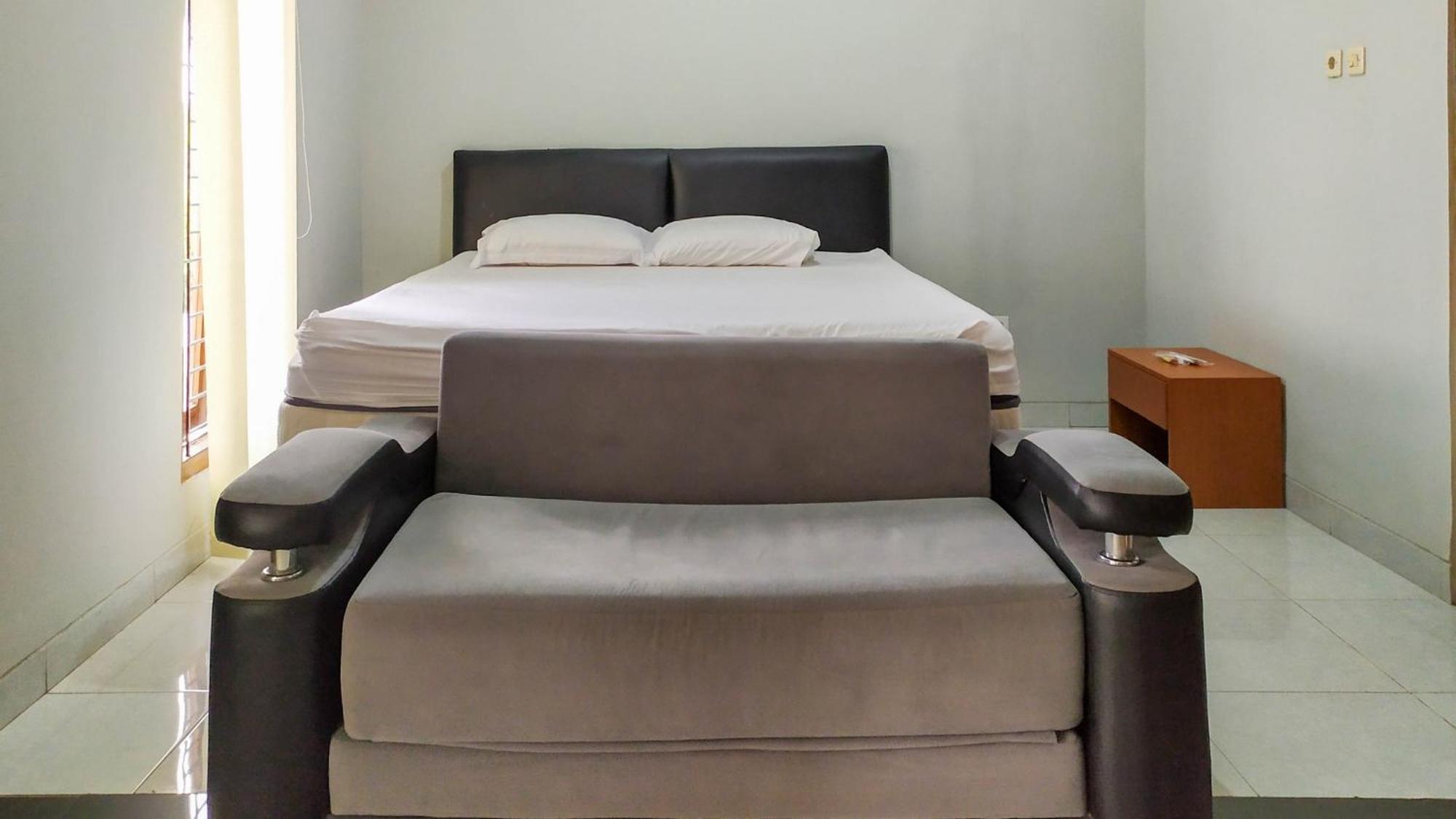 Omah Leren Mitra Reddoorz Near Gembiraloka Zoo Yogyakarta Hotel Luaran gambar